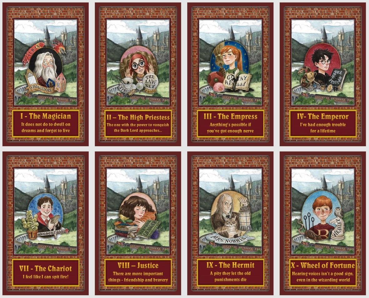 Jeu de tarot Wizard World. Cartes de tarot de l'école de magie
